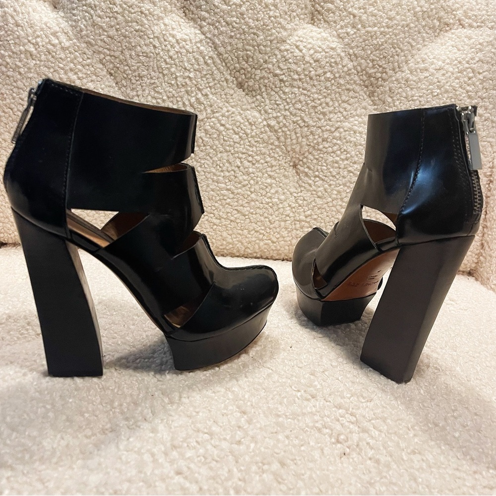 Rachel Zoe Elliott High Heel Black Leather Cutout Platform Bootie Size 7 View 5